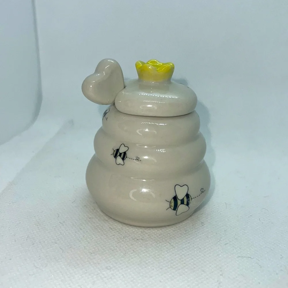 Meant to Bee Honey Pot w Black & Yellow Bees Never Used